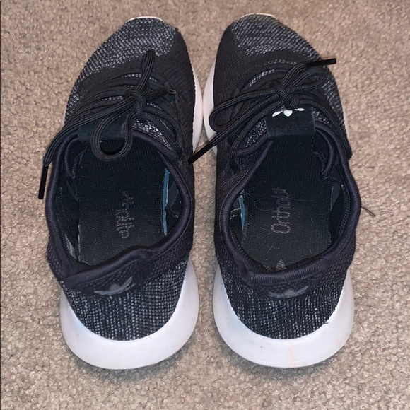 Adidas sneakers - Picture 5 of 6